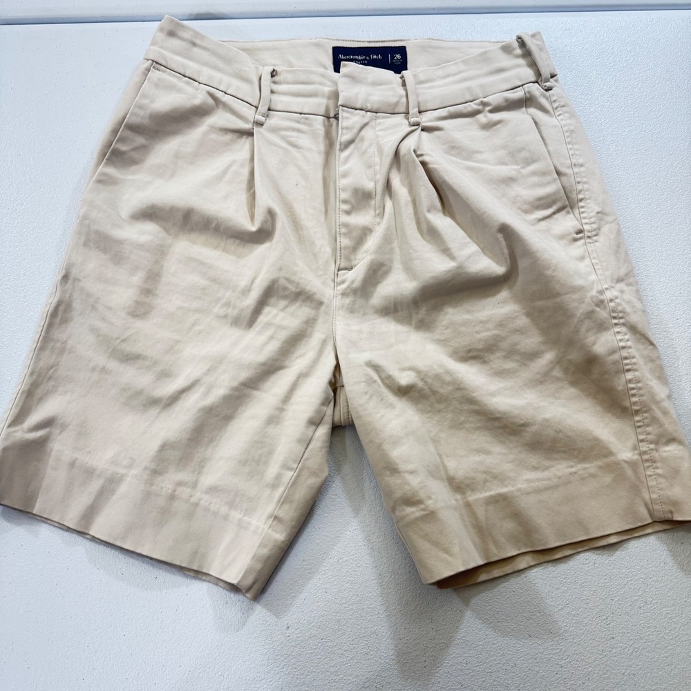 Abercrombie Fitch Stretch Chino Shorts Khaki‎ Size 26 Pleated Front Casual RETRO